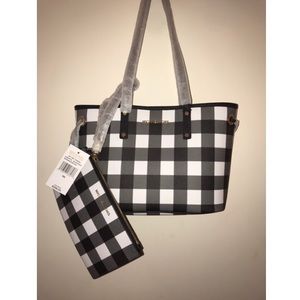 Michael Kors Jet Set Travel Drawstring Tote NWT